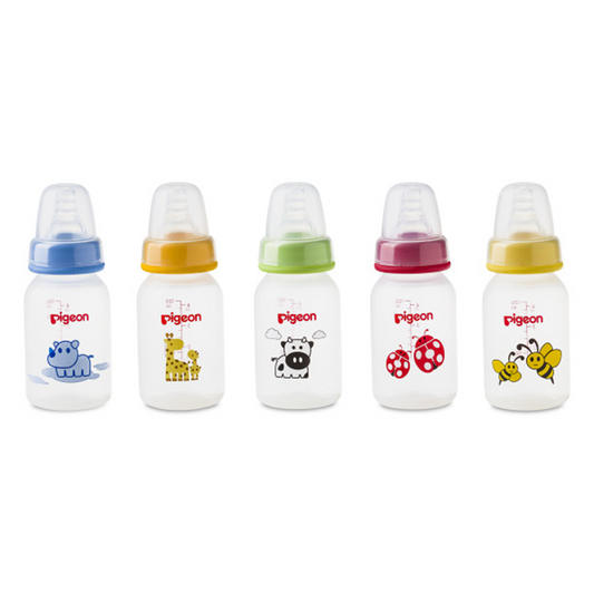 Pigeon Plastic Bottle  240 Ml Sn Animals